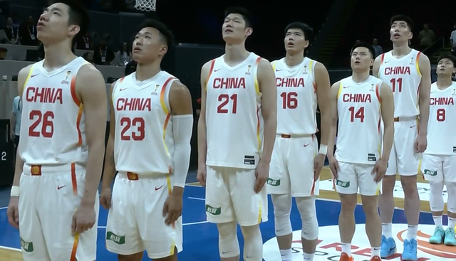 皇冠体育登录入口-中国男篮逆转后，更衣室庆祝曝光！小组形势有变：首支晋级队诞生